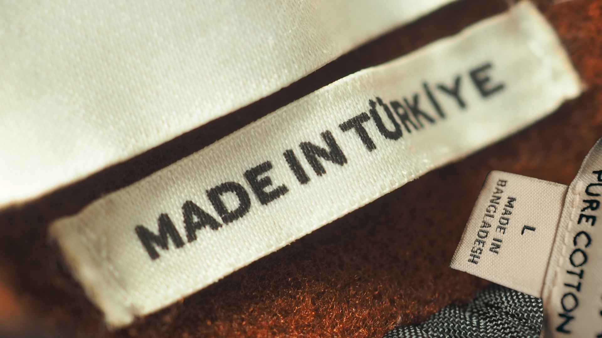 Etiquetado normativo y de marca para productos en Ecuador